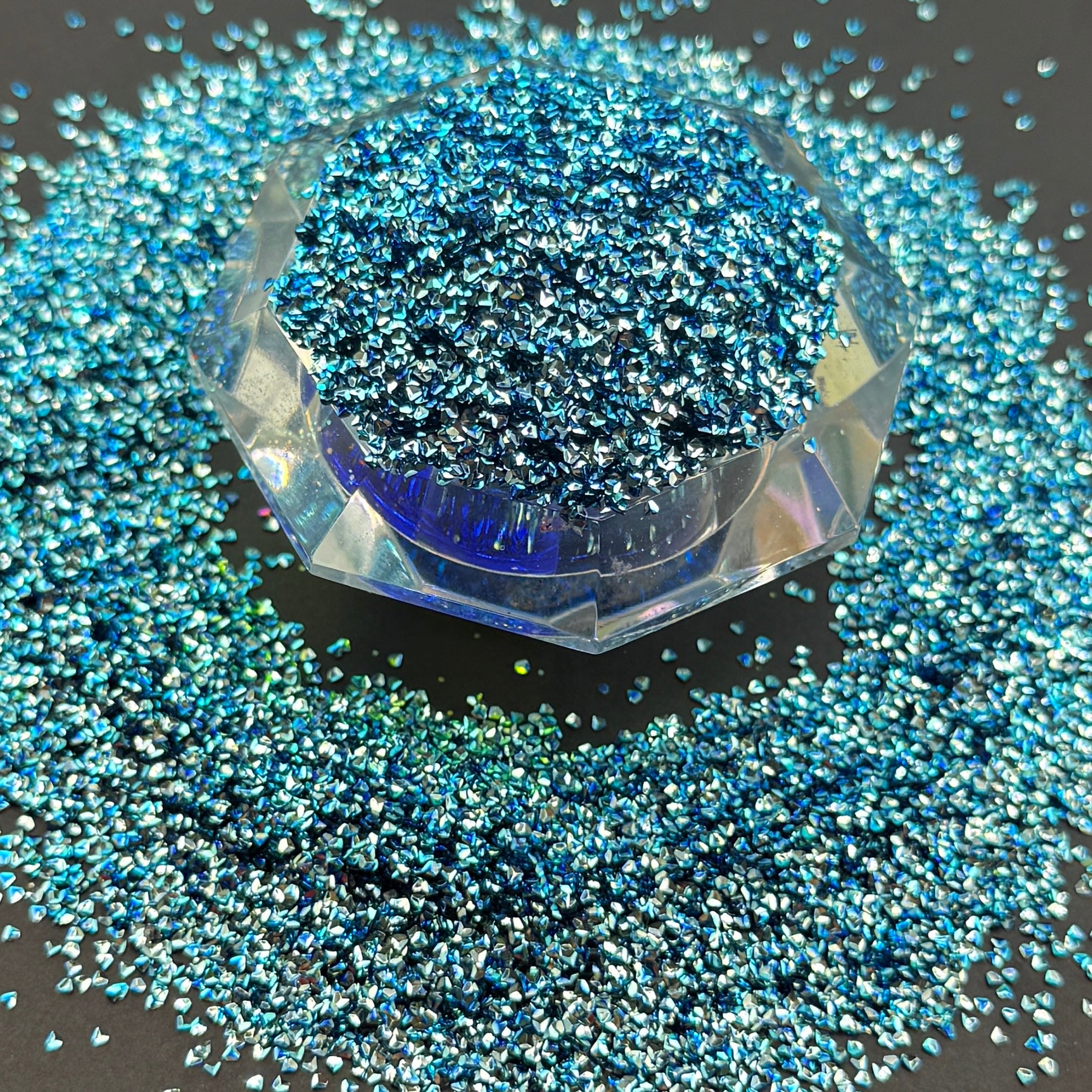 Decade {3D Shifty Diamond Glitter}