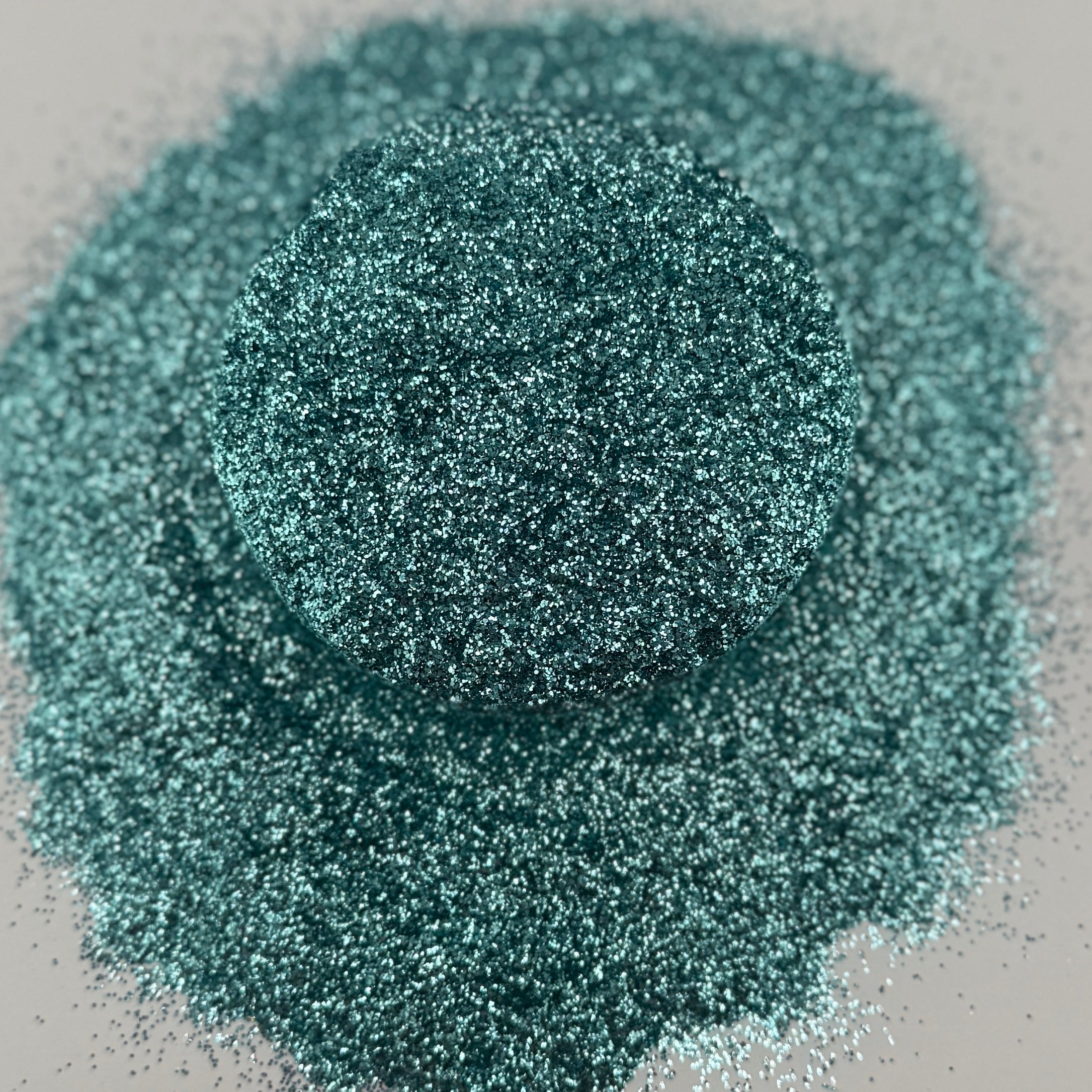 Cold Shoulder {Fine Bioglitter}