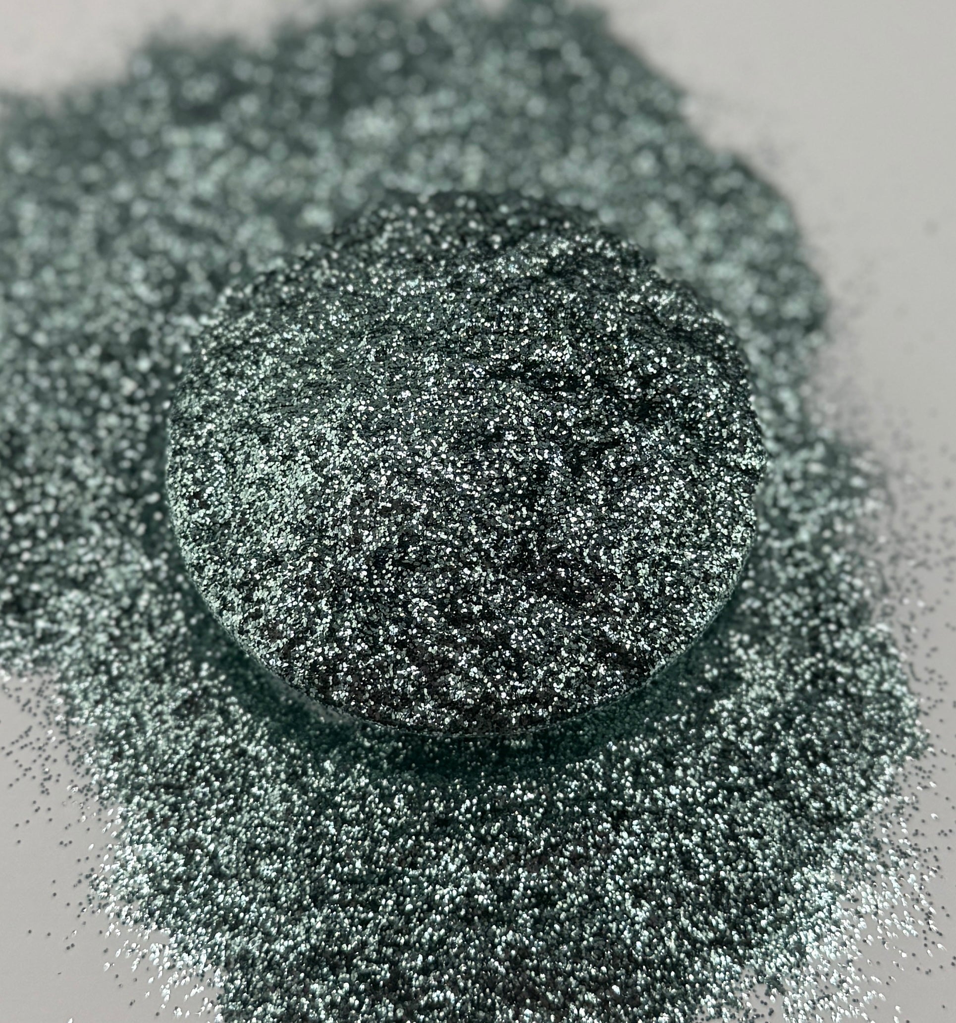 Saylor {Fine Bioglitter}