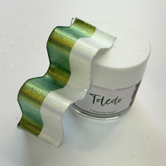 Toledo // Holographic Clear Gold Pigment 2G