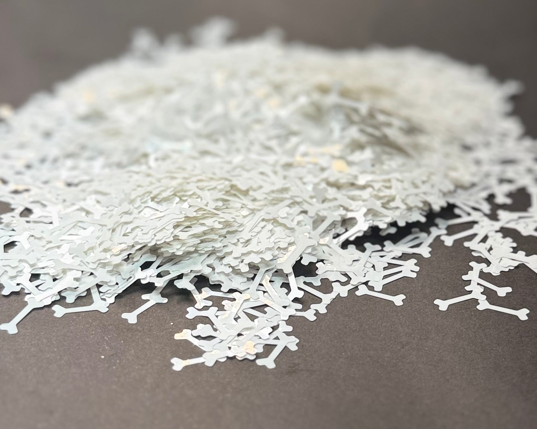 {Shape Glitter} Bones