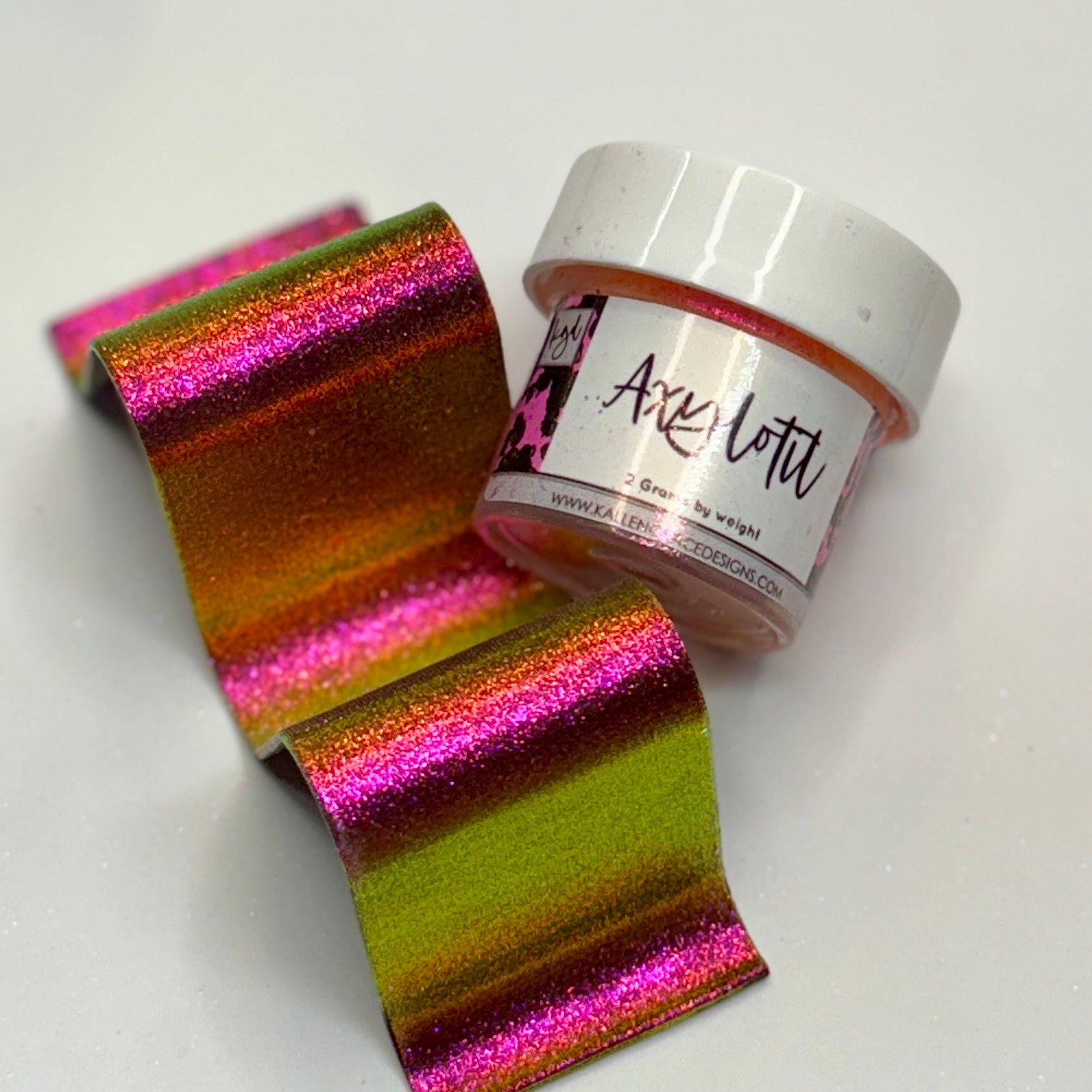 Axylotil // Hypershift Pigment 2g