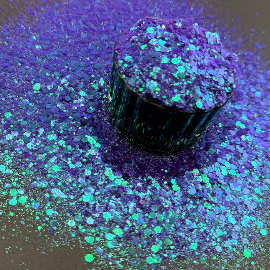 Keanu {Chunky Glitter}