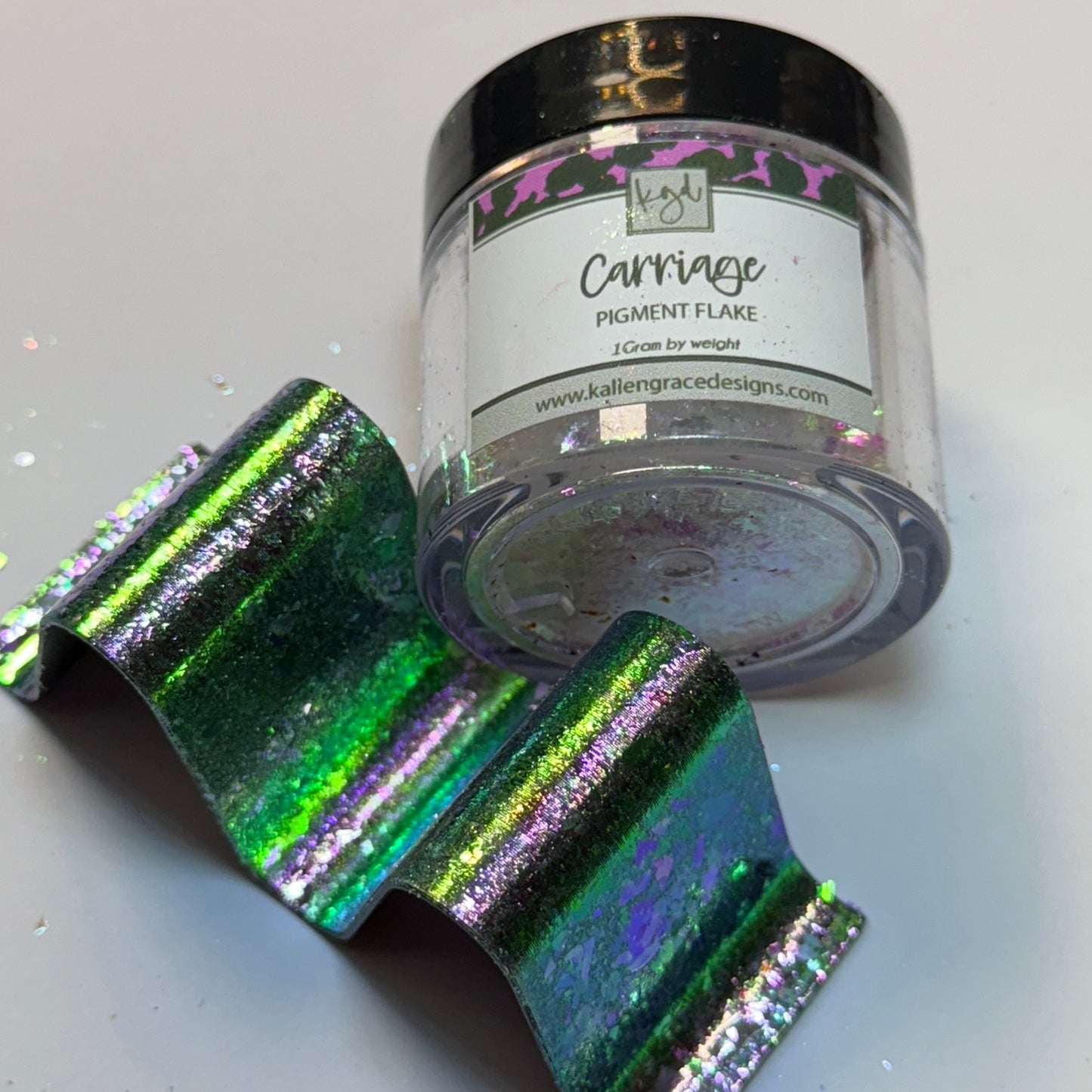 Carriage {1g Chameleon Flake}