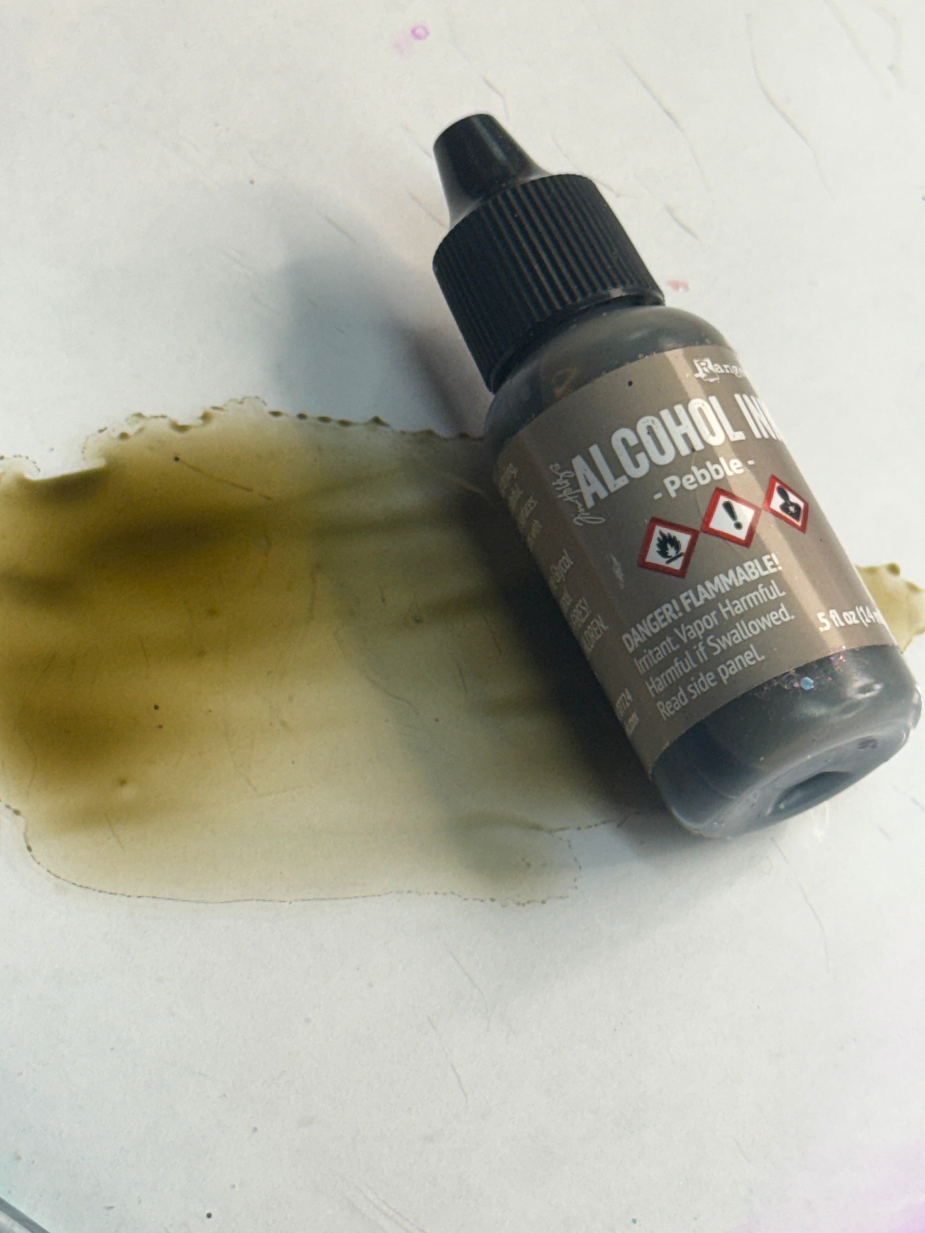 Pebble  {Tim Holtz Alcohol Ink}