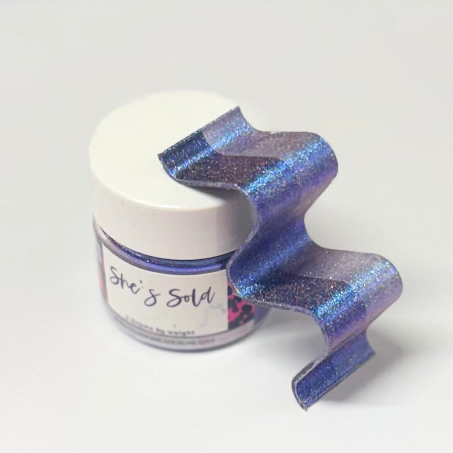 She's Sold // Holographic Chameleon Pigment