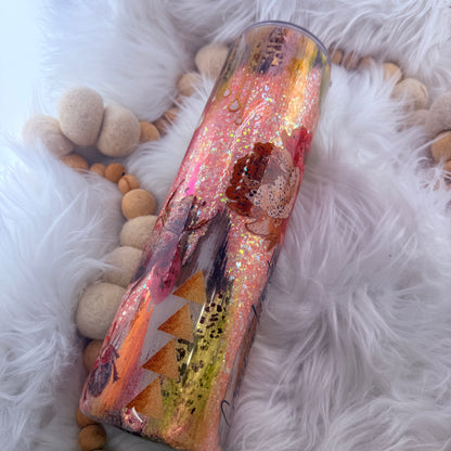 #16 Grace in her step • Throwdown Tumbler// 32 Plump