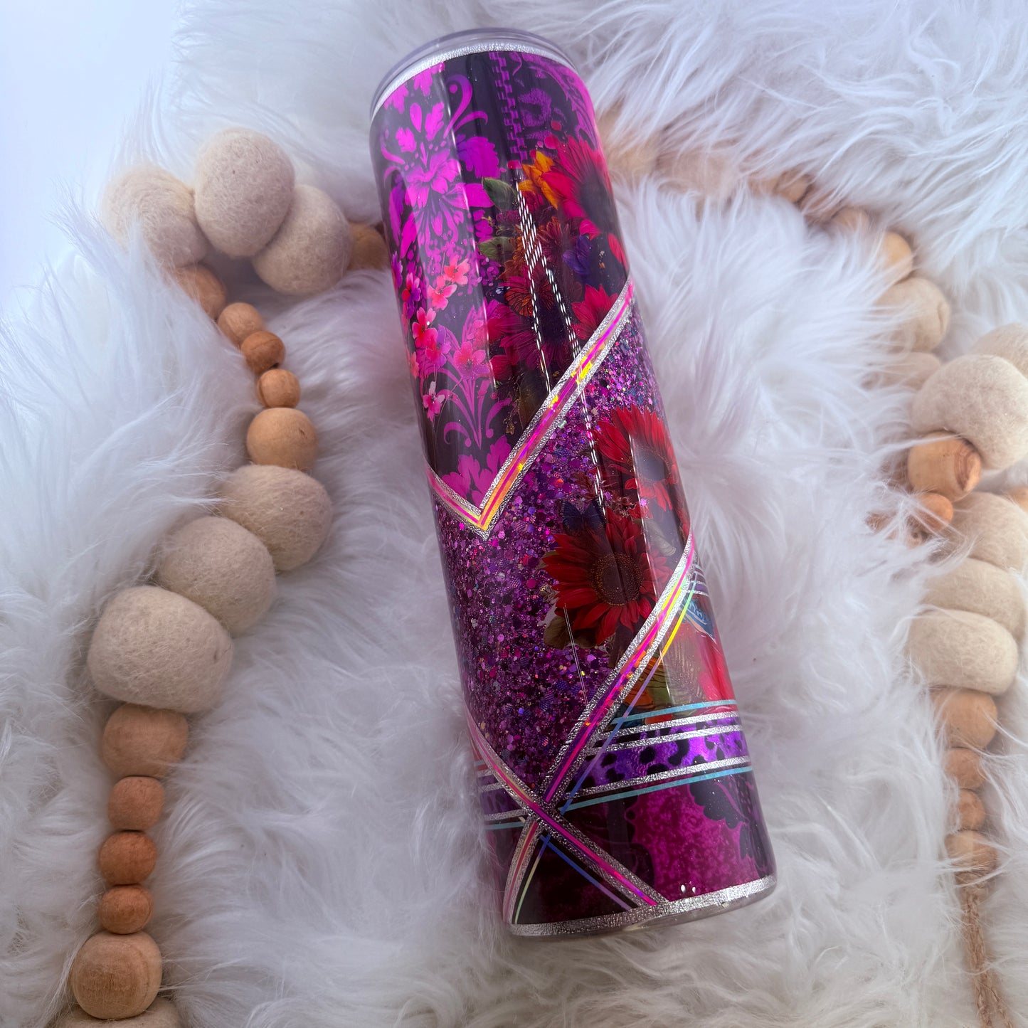 #18 Magenta V-Split // 32 Plump { HAS SMALL OOPSIE}