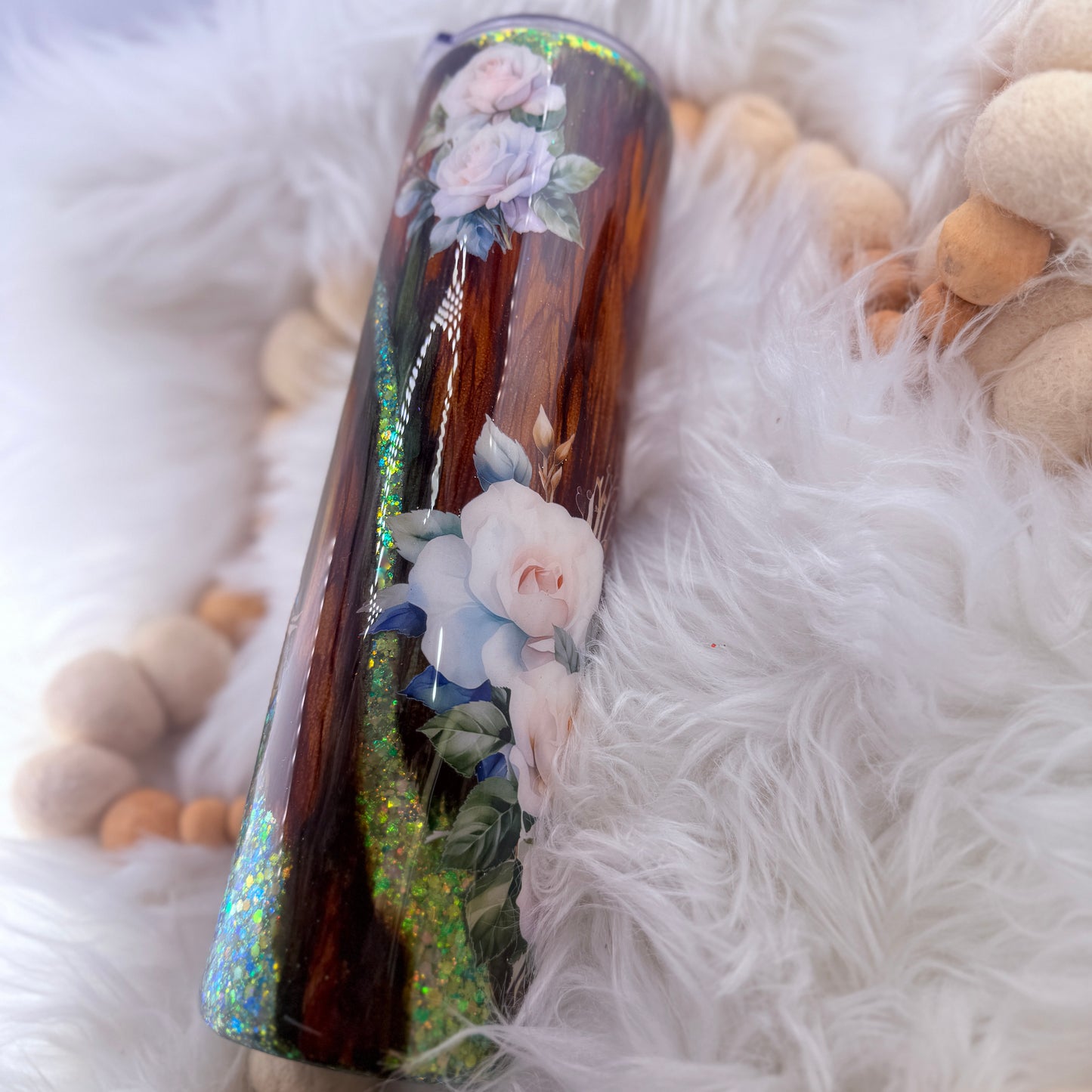 #29 White Roses Rover Woodgrain // 32 Plump