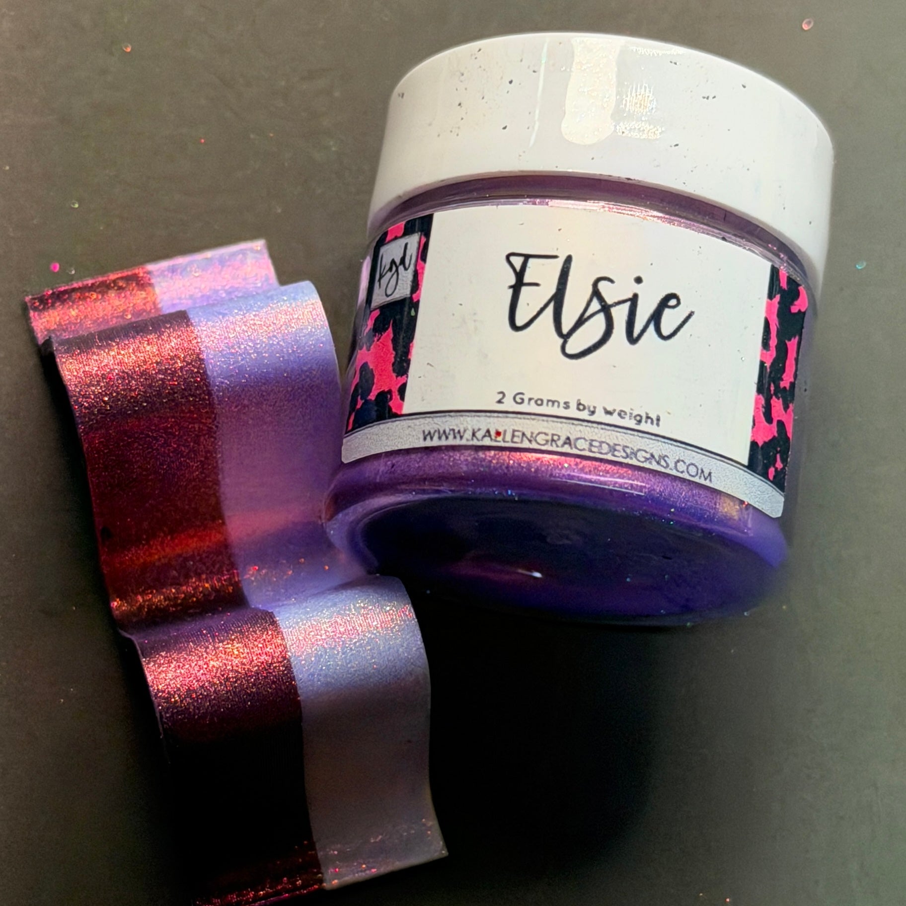 Elsie // Hypershift Pigment 2G