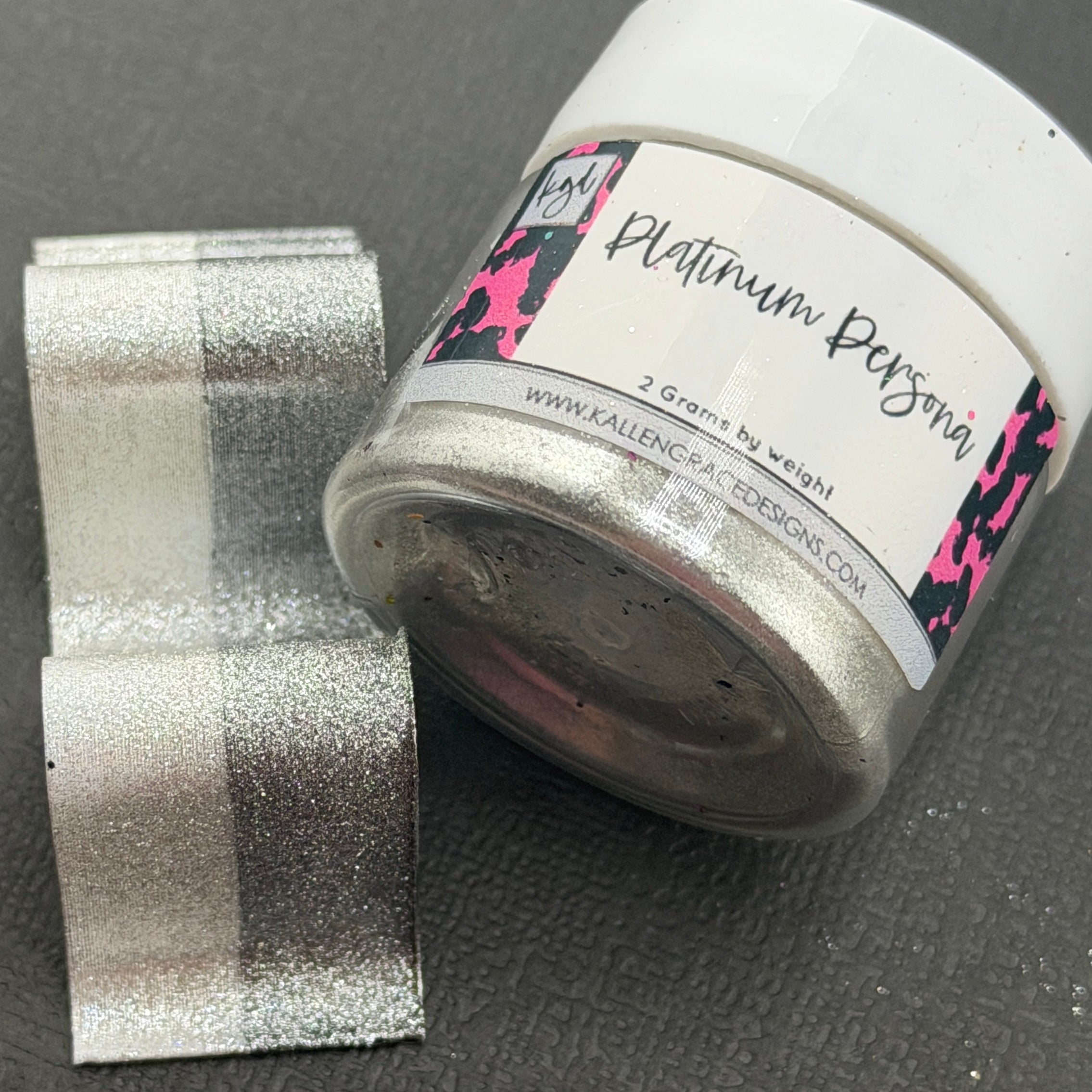 Platinum Persona // Shimmer Chrome Pigment 2G