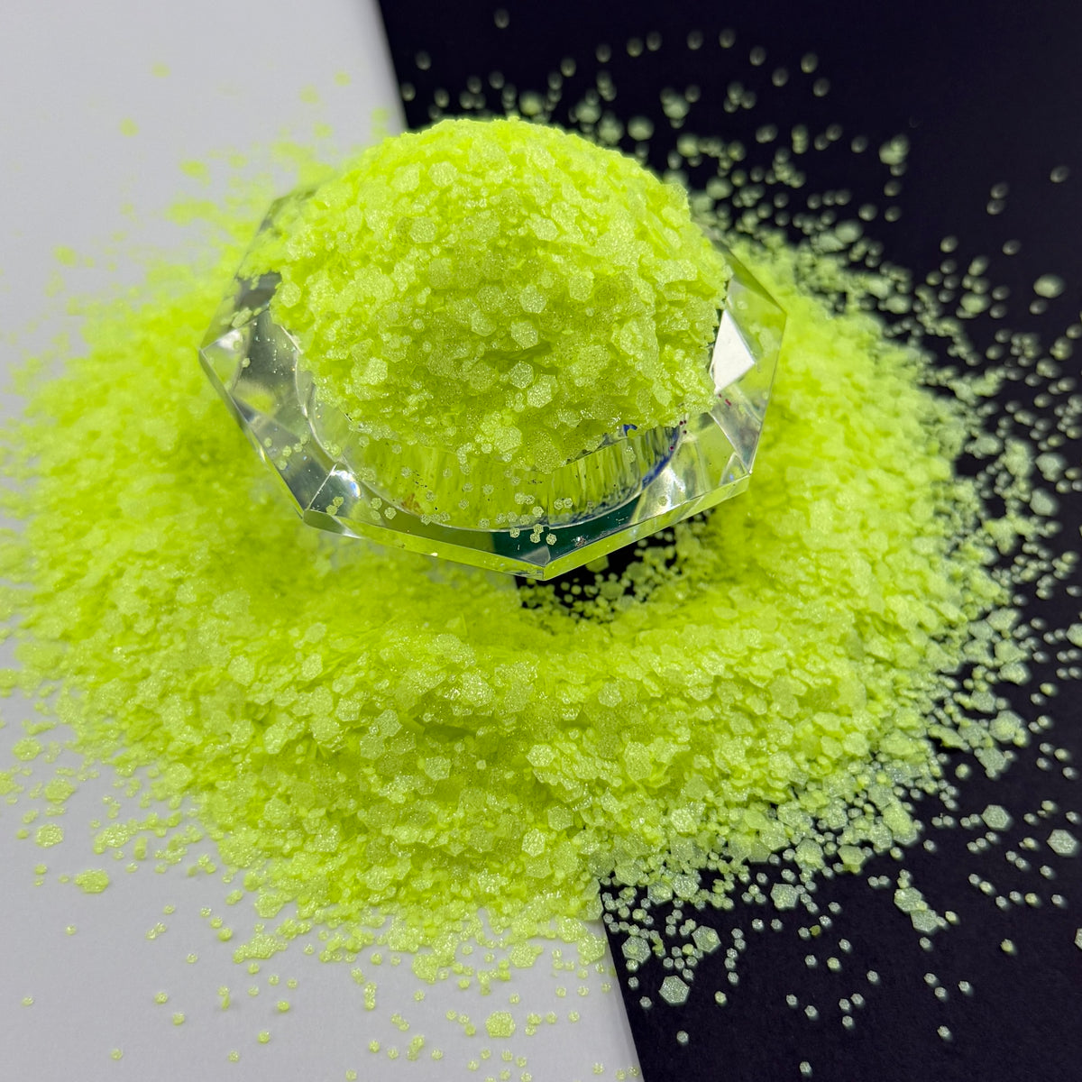 Avril {Pearl Opaque Neon Glitter}