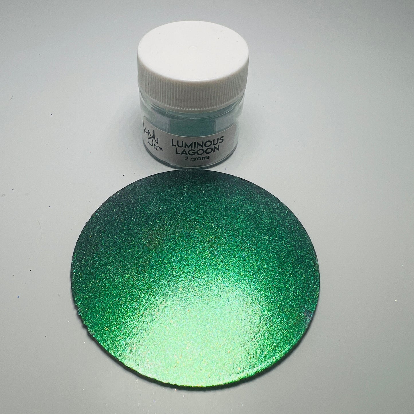 Luminous Lagoon // Holographic Chameleon Pigment