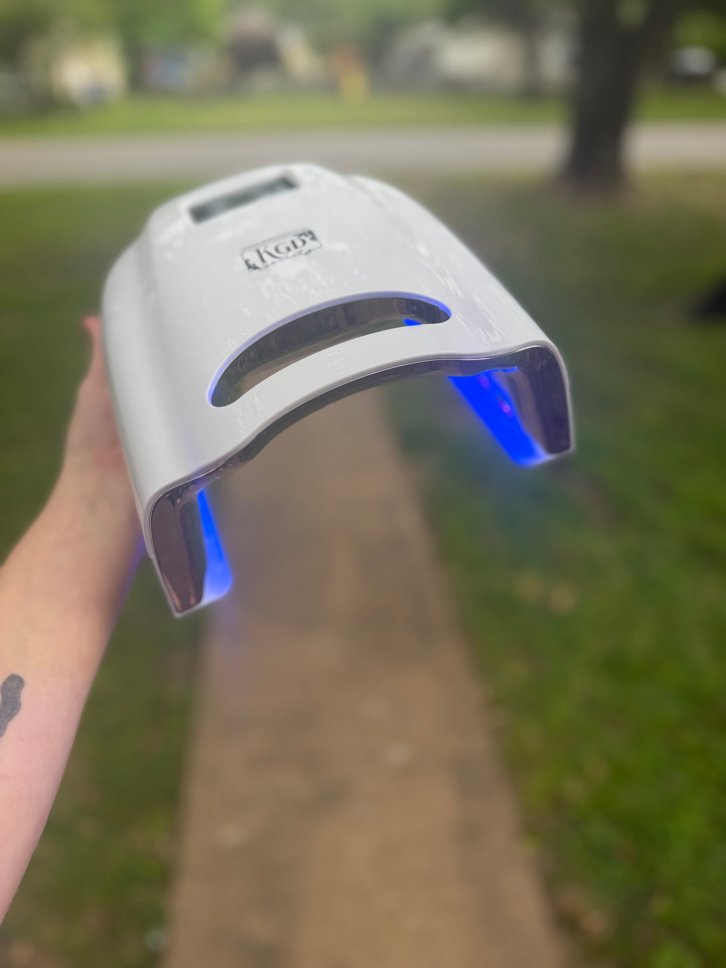 **Pre-Order** Sleek White KGD UV-LED Light 128W {Pre-Order Ends 5/15}