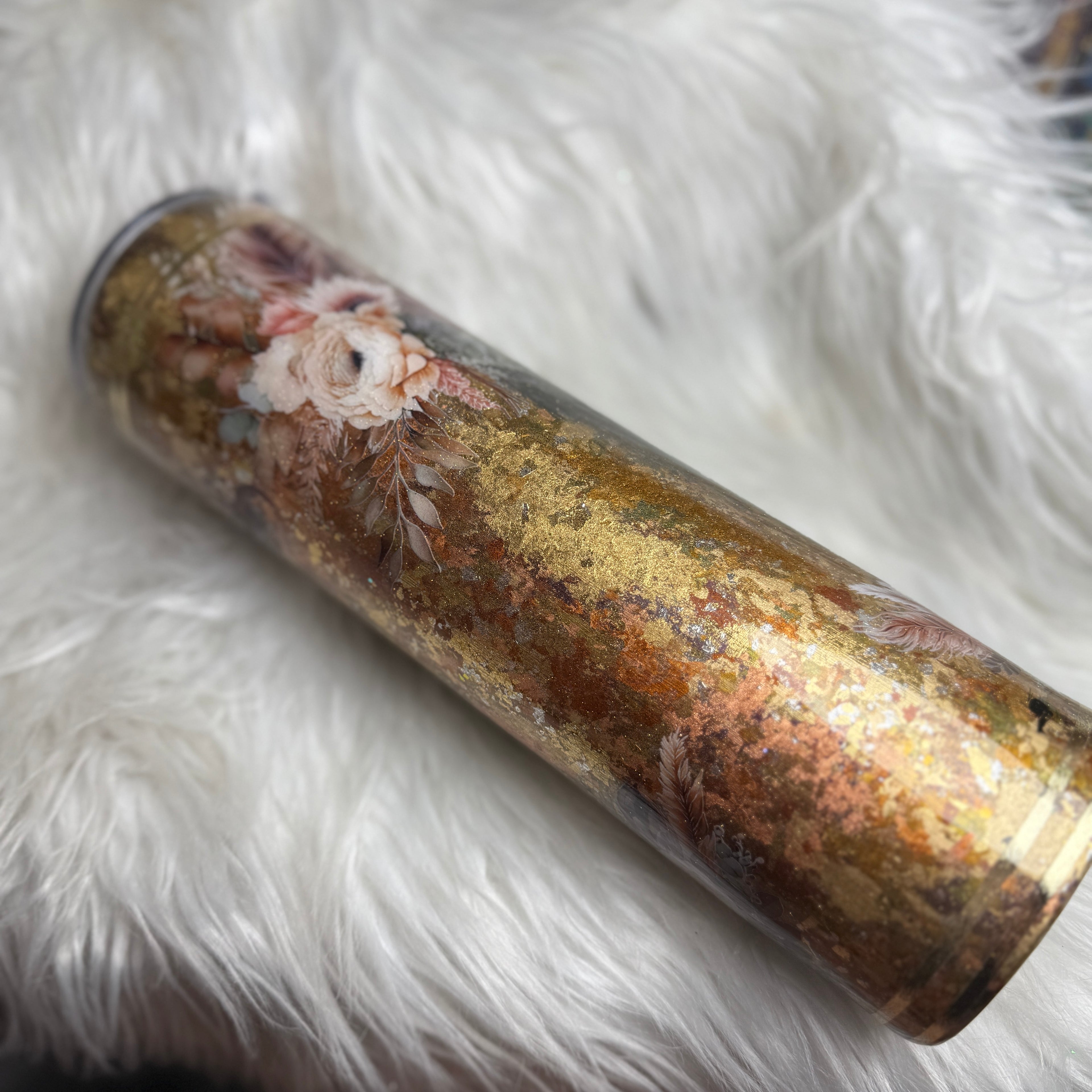#42 {RTS} Bull Skull & Floral Tumbler - 32 Plump
