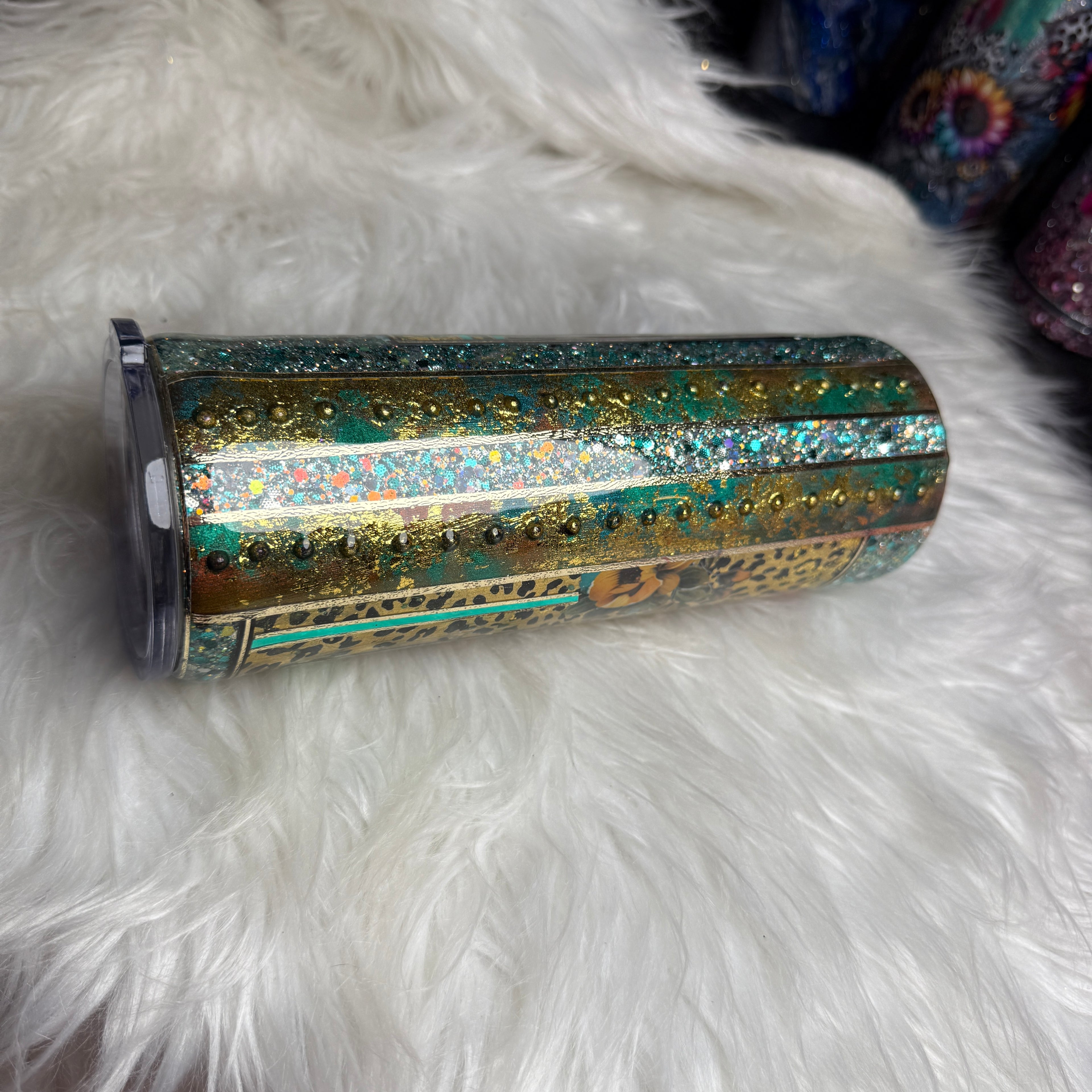 #53 {RTS} Teal & Gold Pearl Tumbler - 20oz