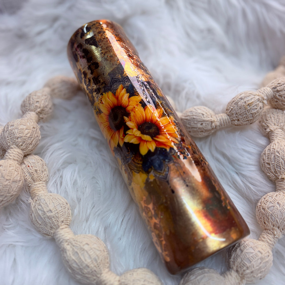 #40 Sunflowers & Bee {32oz Plump Tumbler}