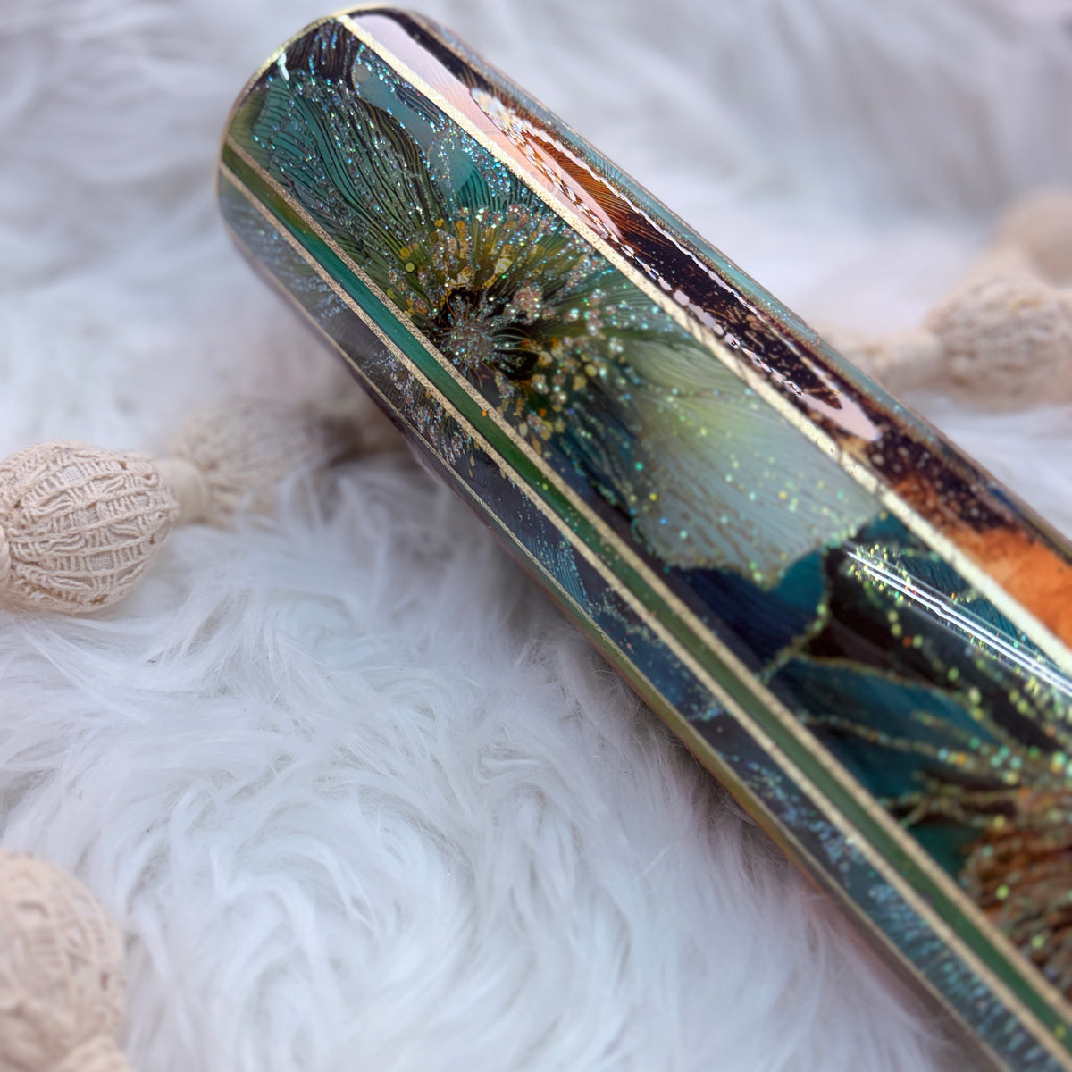 #45 Dylusions Woodgrain, hand glittered Mixed Media{32oz Plump Tumbler}