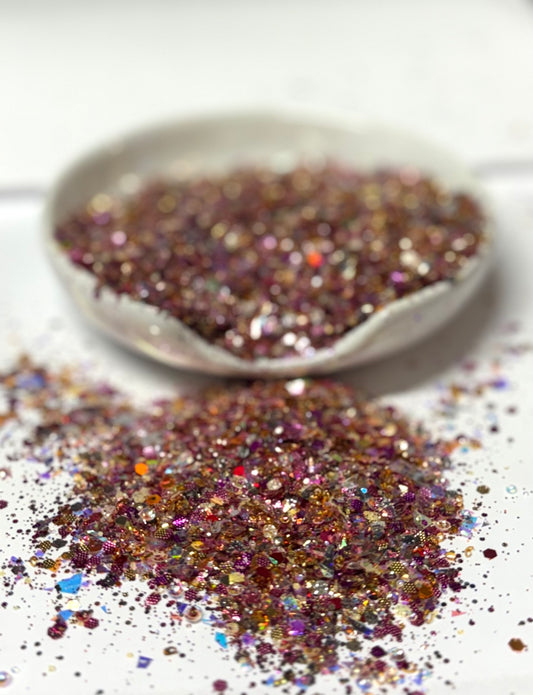Weekend Loading {VAULT GLITTER MIX 4/10}