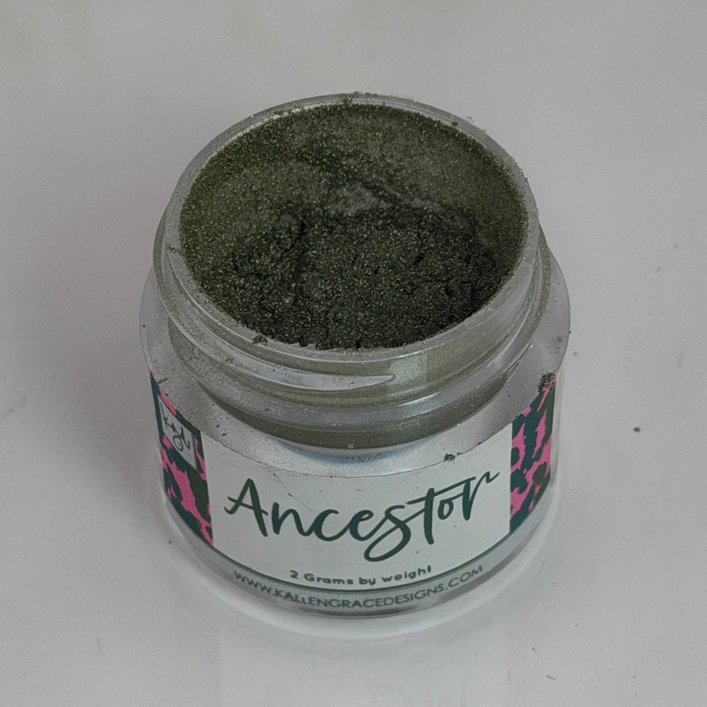 Ancestor // Chrome Pigment 2g