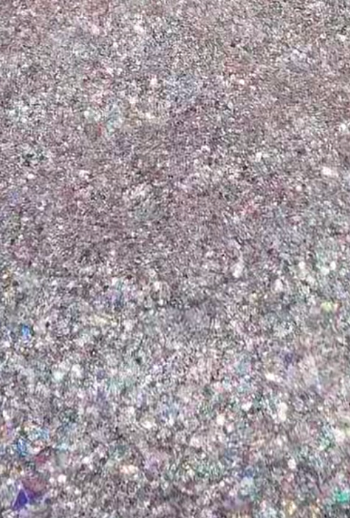 Crystal Waters {VAULT GLITTER MIX 7/10}