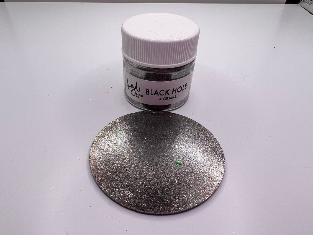 Black Hole // Metallic Pigment 4g
