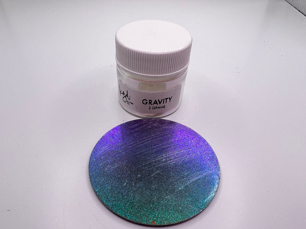 Gravity // Aurora Multichrome Pigment